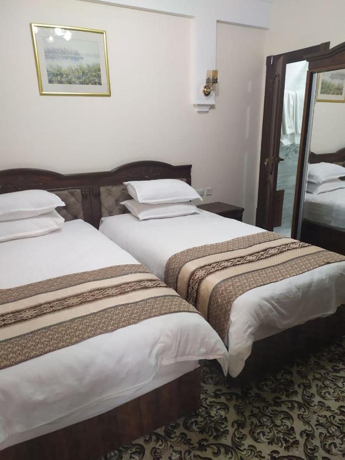 Hotel Maroqanda Samarkand Bagian luar foto