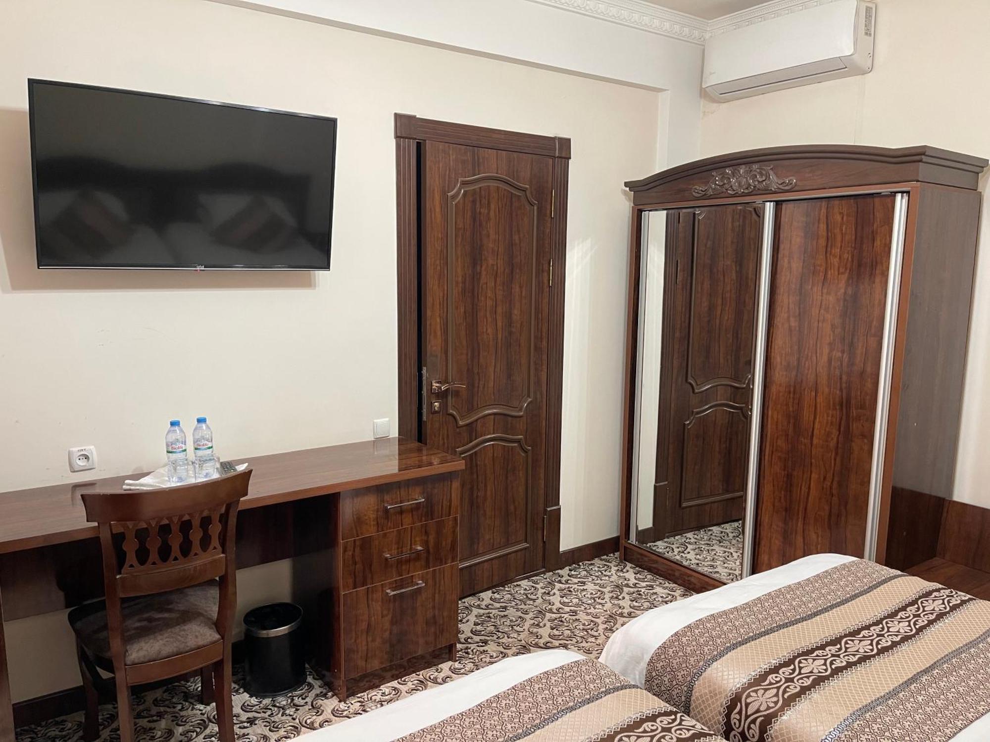 Hotel Maroqanda Samarkand Bagian luar foto